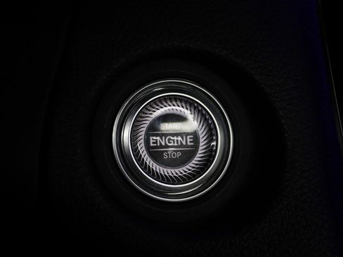 Used 2020 Mercedes-Benz C 43 AMG 4MATIC Cabriolet image 37