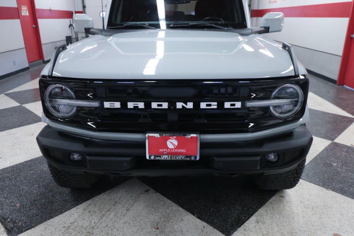 Used 2022 Ford Bronco Outer Banks AWD/4WD image 31