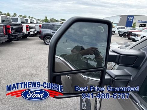 New 2026 Ford F250 Platinum w/ Platinum Plus Package AWD/4WD image 12