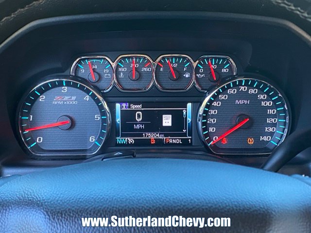 Used 2018 Chevrolet Silverado 2500 LTZ w/ Vortec Plus Package AWD/4WD image 28