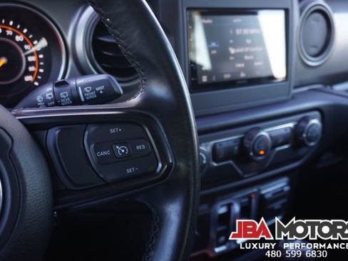 Used 2020 Jeep Wrangler Sport image 92