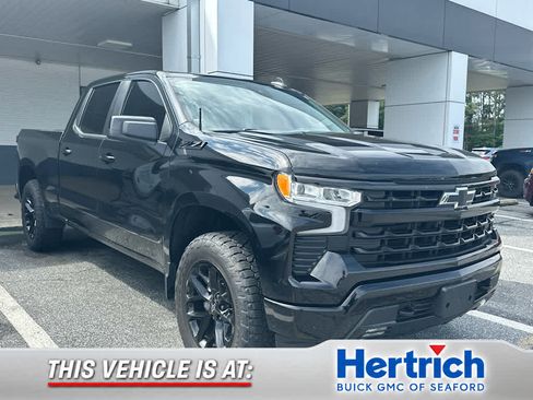 Used 2023 Chevrolet Silverado 1500 RST w/ Z71 Off-Road Package AWD/4WD image 1