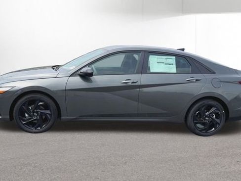 New 2026 Hyundai Elantra Sport FWD image 5