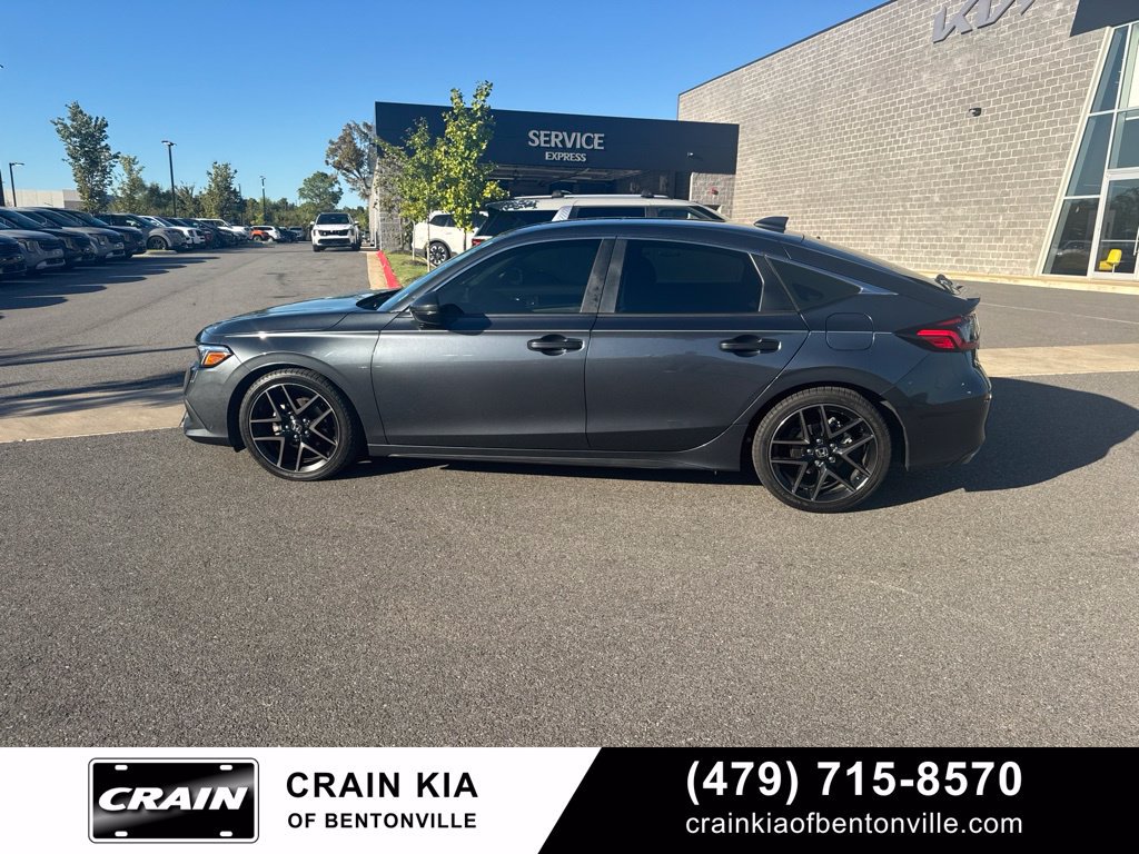 Used 2022 Honda Civic Sport Touring image 4