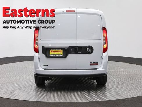 Used 2022 RAM ProMaster City Tradesman FWD image 6