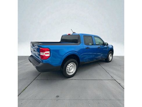 New 2026 Ford Maverick XL image 3