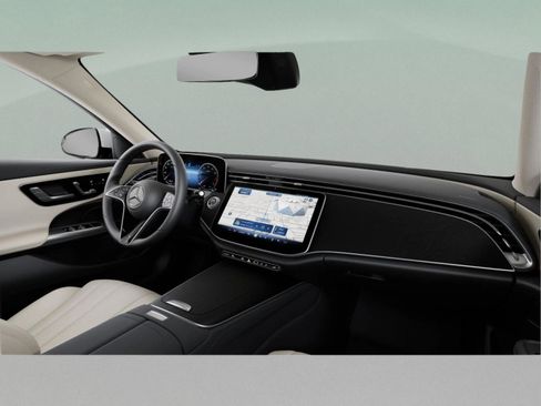 New 2026 Mercedes-Benz E 450 4MATIC Sedan image 42