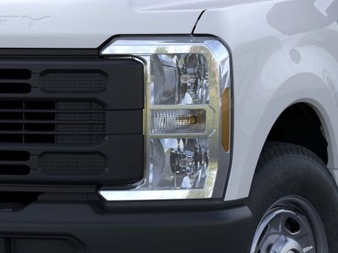 New 2026 Ford F250 XL RWD image 19
