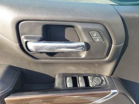 Used 2019 Chevrolet Silverado 1500 LT image 28