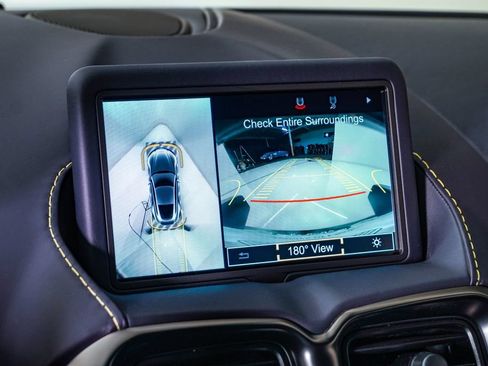 Used 2023 Aston Martin V12 Vantage RWD image 29