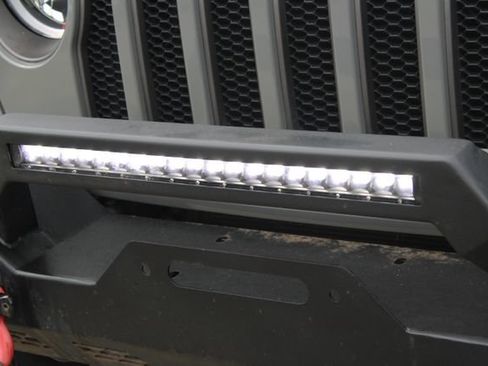 Used 2020 Jeep Wrangler Unlimited Rubicon w/ LED Lighting Group AWD/4WD image 11