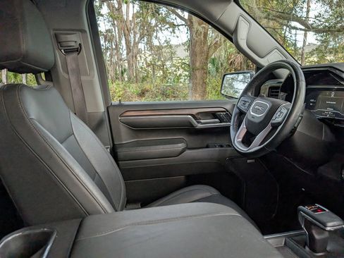 Used 2024 GMC Sierra 1500 SLT w/ SLT Premium Plus Package image 16