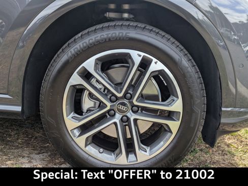 Certified 2025 Audi Q5 Premium Plus w/ Premium Plus image 12