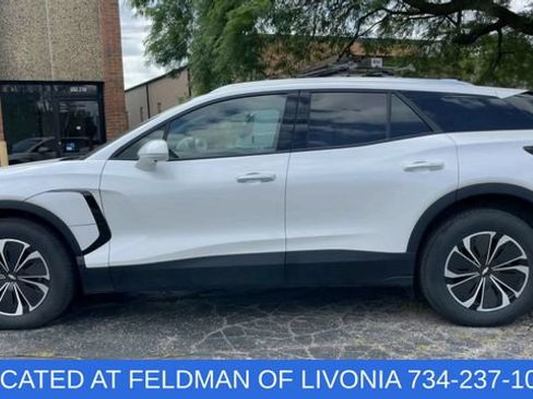 Certified 2024 Chevrolet Blazer EV LT AWD/4WD image 5