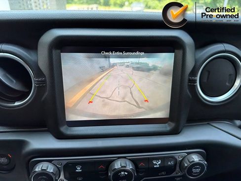 Certified 2022 Jeep Wrangler Unlimited Sahara AWD/4WD image 84