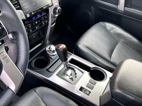 Used 2022 Toyota 4Runner Limited image 33