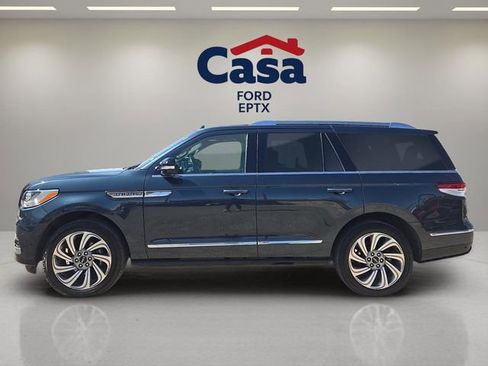 Used 2022 Lincoln Navigator Reserve image 5