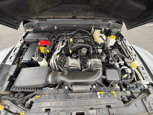 Used 2023 Jeep Gladiator Mojave w/ LED Lighting Group AWD/4WD image 30