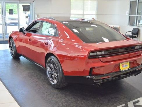 New 2026 Dodge Charger R/T AWD/4WD image 6