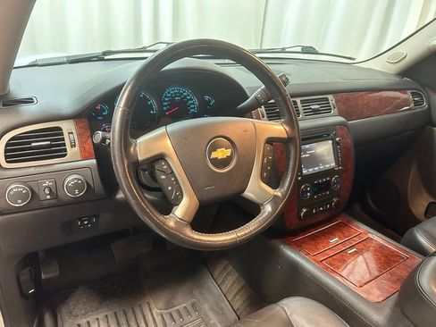 Used 2012 Chevrolet Suburban LTZ AWD/4WD image 2