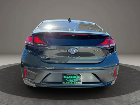 Used 2022 Hyundai Ioniq SE image 6