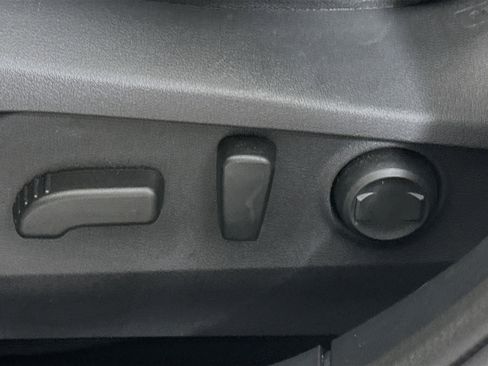 Used 2022 Subaru Outback Limited image 13