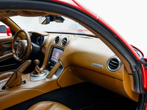 Used 2014 SRT Viper GTS w/ GTS Laguna Interior Package image 43