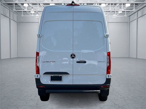 New 2025 Mercedes-Benz Sprinter 2500 image 3