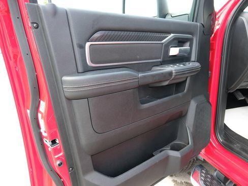 Used 2026 RAM 2500 Big Horn AWD/4WD image 15