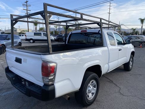 Used 2020 Toyota Tacoma SR RWD image 8