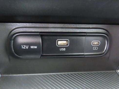 Certified 2025 Kia Sportage LX AWD/4WD image 7