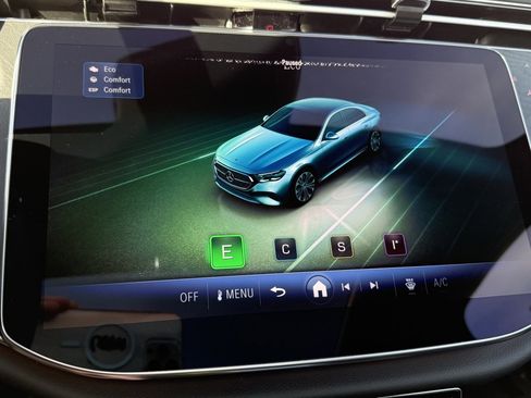 Used 2025 Mercedes-Benz E 450 E 450 image 10