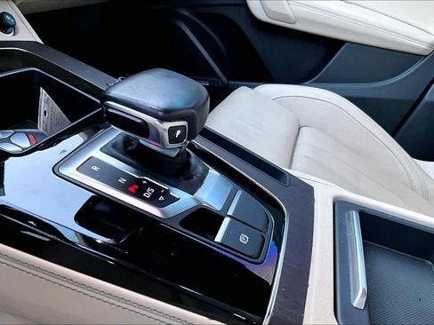 Used 2022 Audi Q5 2.0T Prestige w/ Prestige Package image 15