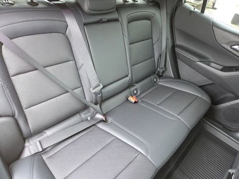 New 2026 Chevrolet Equinox LT w/ Convenience Package II AWD/4WD image 24