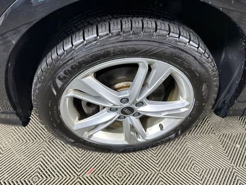 Used 2022 Audi Q3 2.0T Premium Plus w/ Premium Plus Package image 10