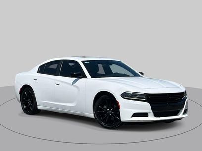 Used 2018 Dodge Charger SXT w/ Blacktop Package