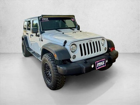 Used 2018 Jeep Wrangler Unlimited Sport S AWD/4WD image 6