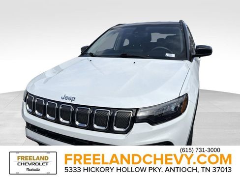 Used 2022 Jeep Compass Limited image 6