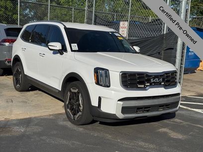 Used 2024 Kia Telluride S