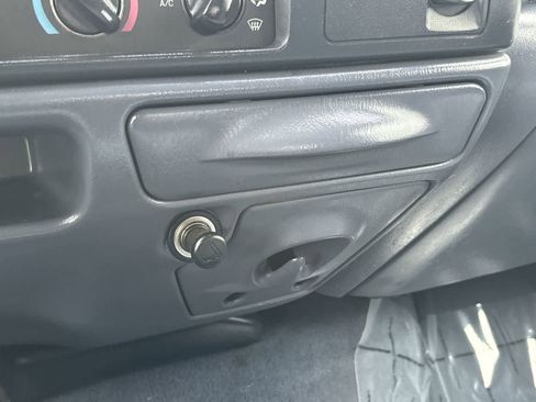 Used 2001 Ford F350 4x4 Crew Cab Super Duty image 23