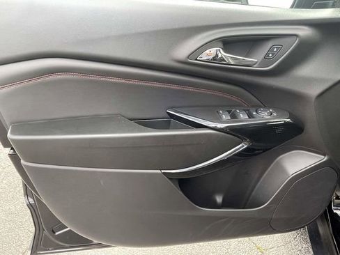 Certified 2025 Chevrolet Trax RS w/ Driver Confidence Package image 14