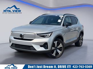 Used 2023 Volvo XC40 Recharge Plus video 1