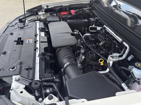 New 2026 Chevrolet Colorado ZR2 w/ ZR2 Bison Edition image 33