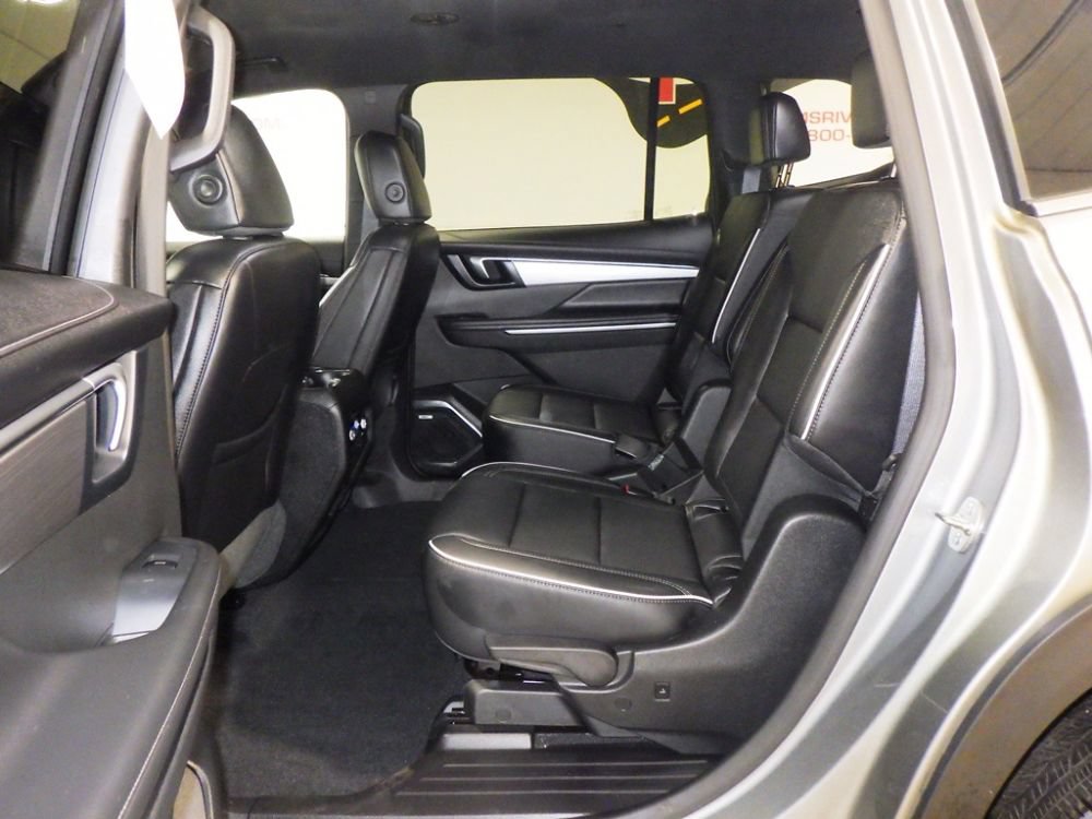Used 2026 Buick Enclave Preferred w/ Super Cruise Package AWD/4WD image 7