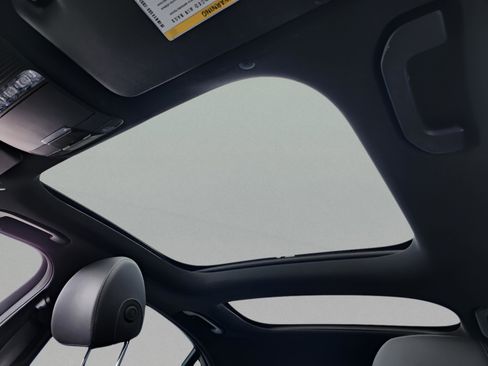 Certified 2021 Mercedes-Benz E 350 4MATIC Sedan image 17