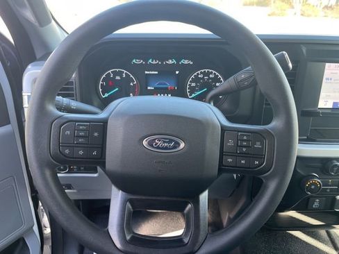 New 2025 Ford F550 4x4 Regular Cab Super Duty image 16