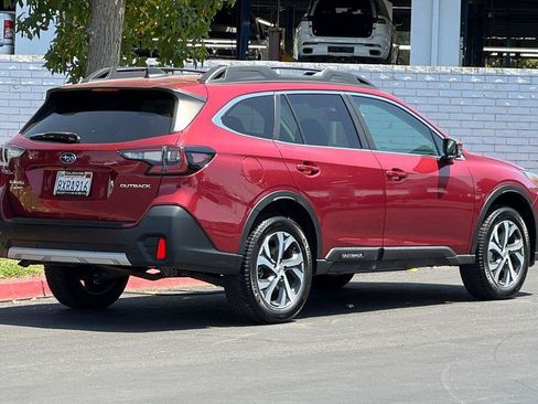 Used 2022 Subaru Outback Limited AWD/4WD image 4