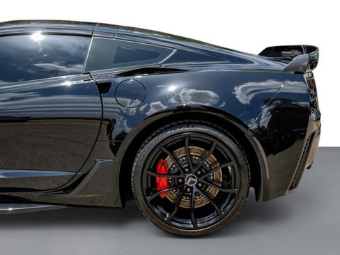 Used 2017 Chevrolet Corvette Grand Sport RWD image 11