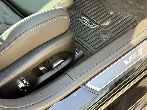 New 2026 Cadillac CT5 V Blackwing w/ Carbon Fiber 2 Package image 23