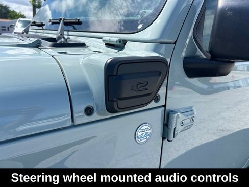 Used 2024 Jeep Wrangler Unlimited Sahara w/ Safety Group AWD/4WD image 20